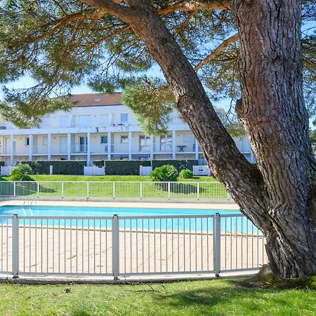 La Louisiane Balcon-vue Panoramique By Interhome * Château-dʼOlonne