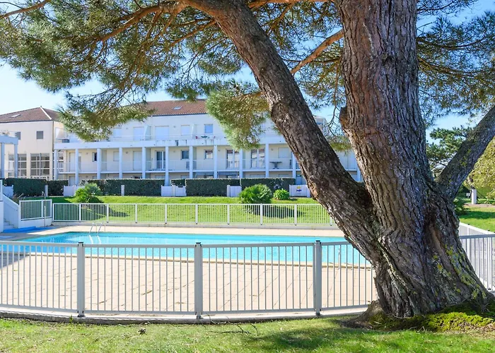 La Louisiane Balcon-vue Panoramique By Interhome * Château-dʼOlonne