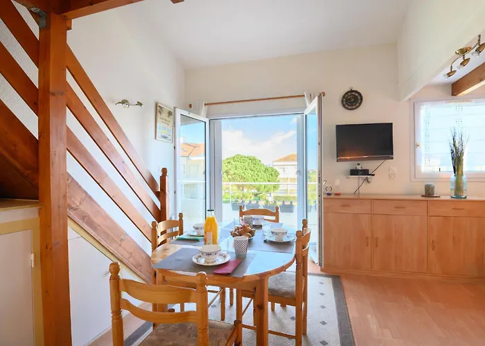 La Louisiane Balcon-vue Panoramique By Interhome * Château-dʼOlonne